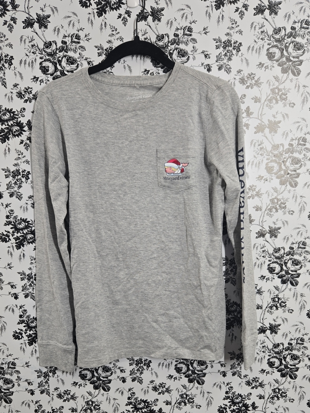 Vineyard Vines Gray Long-Sleeve Pocket Tee with Whale Graphic